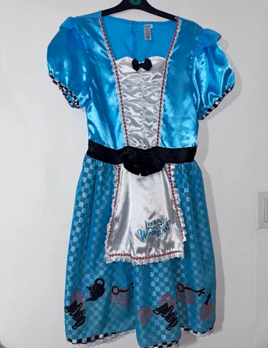 Disney alice wonderland - in,