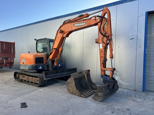 Doosan dx80 ton digger - ton,