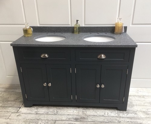 Painted double under counter - under,