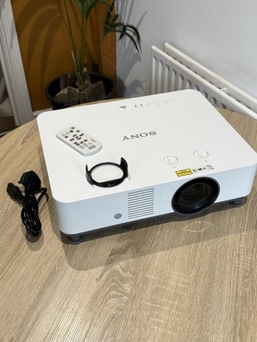 Sony vpl phz60 6000 lumen - vpl-phz60,