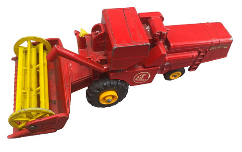 Matchbox king combine - matchbox,