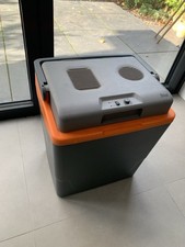 Electric Cool Box. Mains Or Car12v
