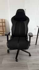 Razer Iskur Gaming Chair – Black – Excellent Condition