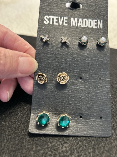 Steve madden pairs of - 4,