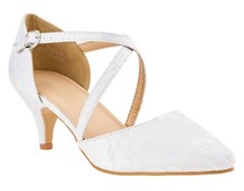 LADIES LACE LOW HEEL POINTED