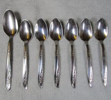 7 Lovely Vintage Oneida Thor Midsummer Floral Design Coffee Spoons  / Teaspoon