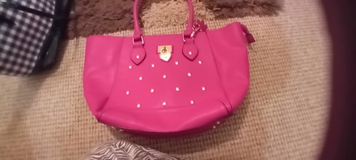 Beautiful fuschia pink handbag - fuschia,