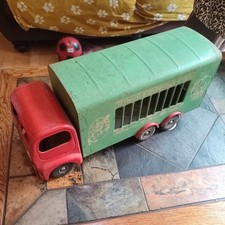 Triang 300 Series Circus Van