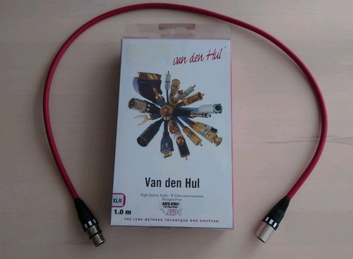 Van den hul aes - van,