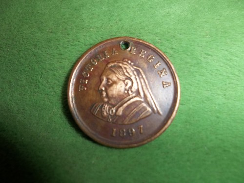 Medal celebrate the 60th - to,