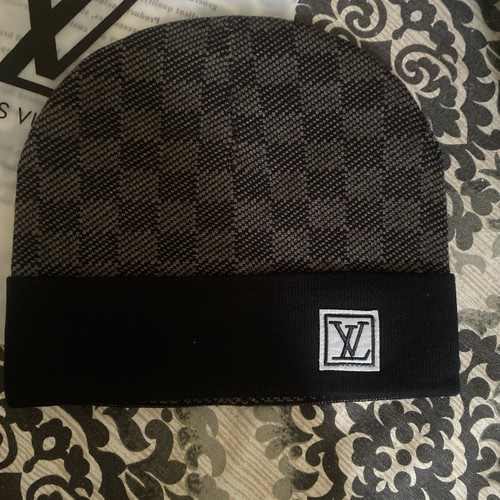 Louis vuitton - louis,