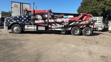 heavy duty wrecker tow truck