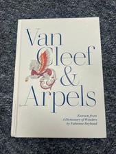 Van Cleef & Arpels Extracts
