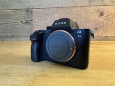 Sony a7s ii - Camera Body plus