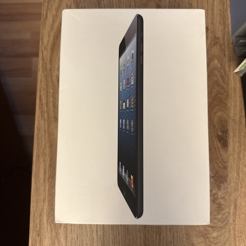 Original apple ipad - 1, 1st