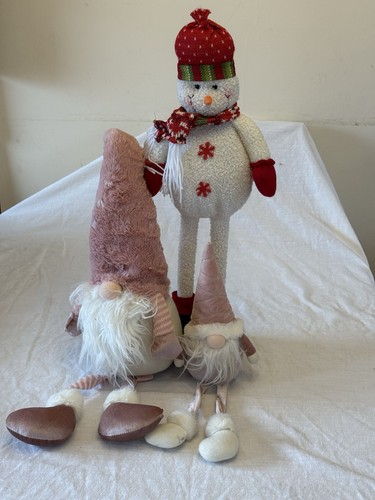 Festive christmas decorations - festive,
