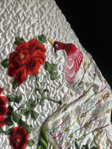 Vtg white satin full bedspread - white,