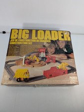 Vintage 1977 Tomy Big Loader