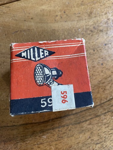 Miller 596 red tail - red,