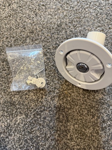 Fresh water filler inlet - water,