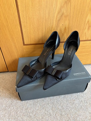 Black evening wear open - , side