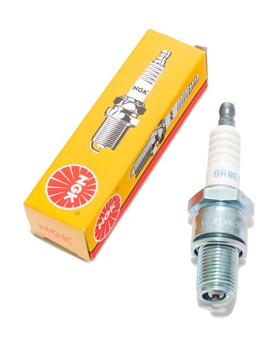 Spark plug ngk br8es resistor - plug,