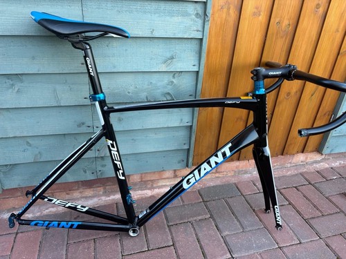 Giant defy aluminium road - giant, bike