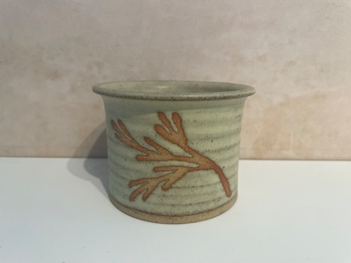 Small vintage studio pottery - small,