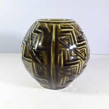 Fine Irish Earthenware Celtic