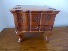 Antique Sewing Box With 1 Draw