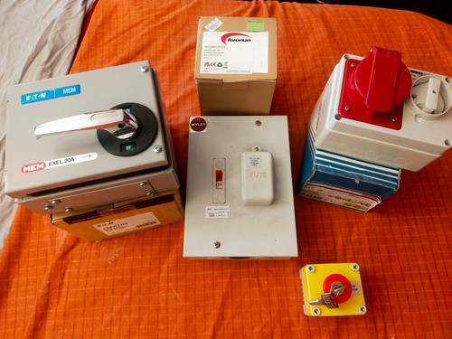 Joblot electrical items - electrical,