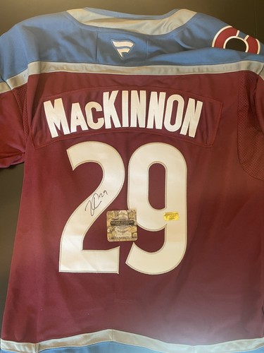 Nathan mackinnon signed jersey - signed,