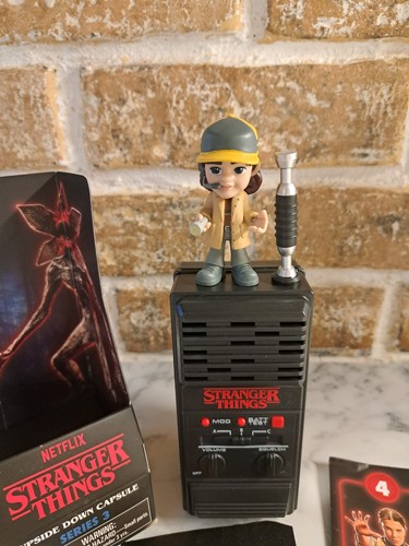 Netflix stranger things - stranger, upside