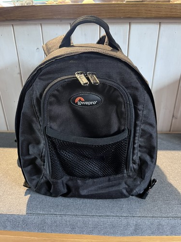 Lowepro micro trekker - lowepro,