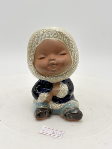 Small japanese inuit figure - small,