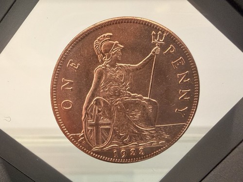 Copper penny coin 1933 king - 1,