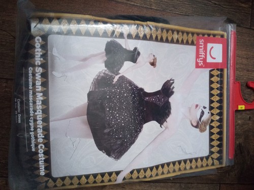 Gothic swan masquerade - swan,