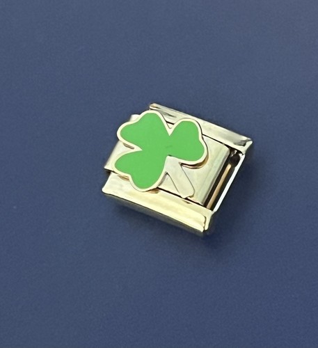 New gold charm luck - gold,