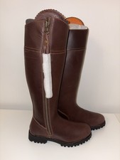 Fairfax and Favor Women's