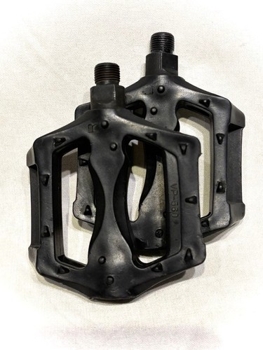 560 components flat pedal - components,