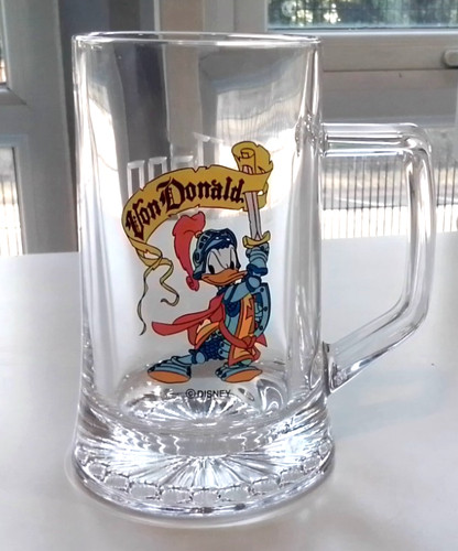 Glass donald duck knight beer - donald,
