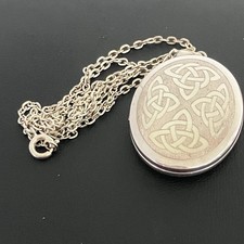 Celtic Irish Scottish Knot Oval Locket Necklace Silver Tone. Stamped JCI.