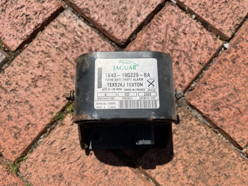 Jaguar type alarm horn - alarm,