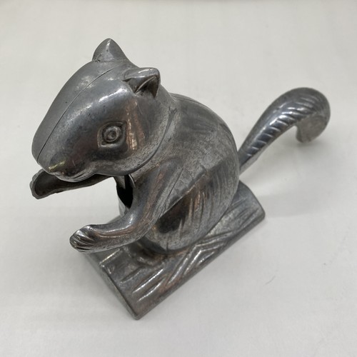 Squirrel table top nutcracker - top,