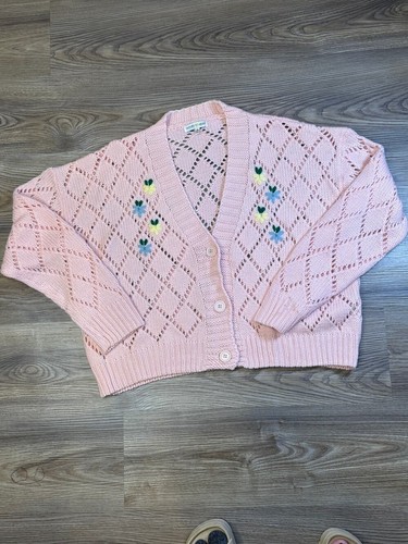 Pink knit floral embroidered - pink,