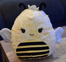 Squishmallow SUNNY THE BEE -
