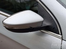 VW Passat CC Front Door