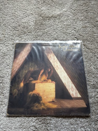 Kate bush lionheart lp - bush, –
