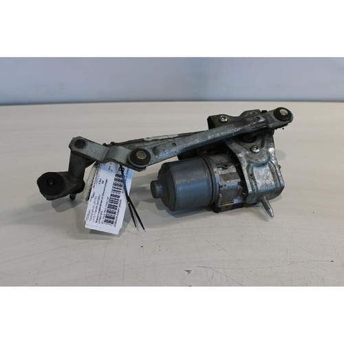 Front windscreen wiper motor - windscreen,