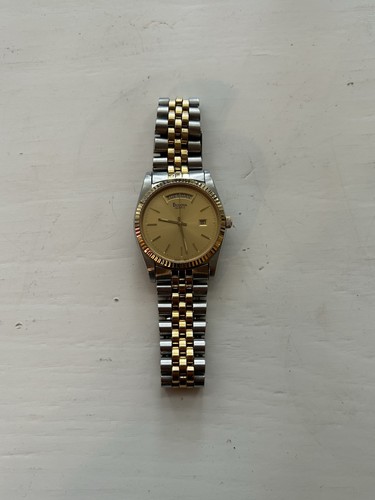 Vintage 1993 bulova day - 1993, day/date